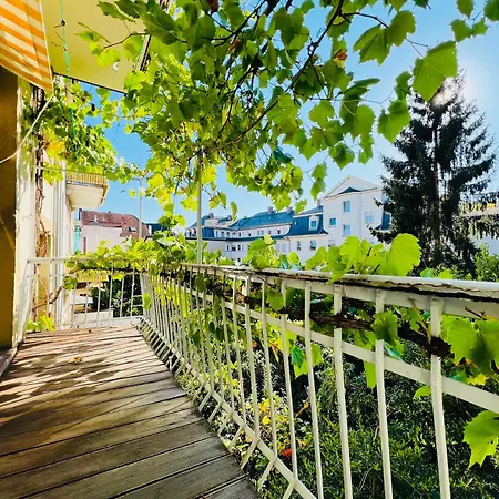 Artvacanza Neustadt Neustadt an der Weinstrasse Exterior photo